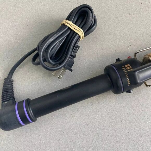 Hot Tools Pro Artist Defined Curls Long Lasting 24K Gold Curling Iron, 1.5" - Picture 4 of 8